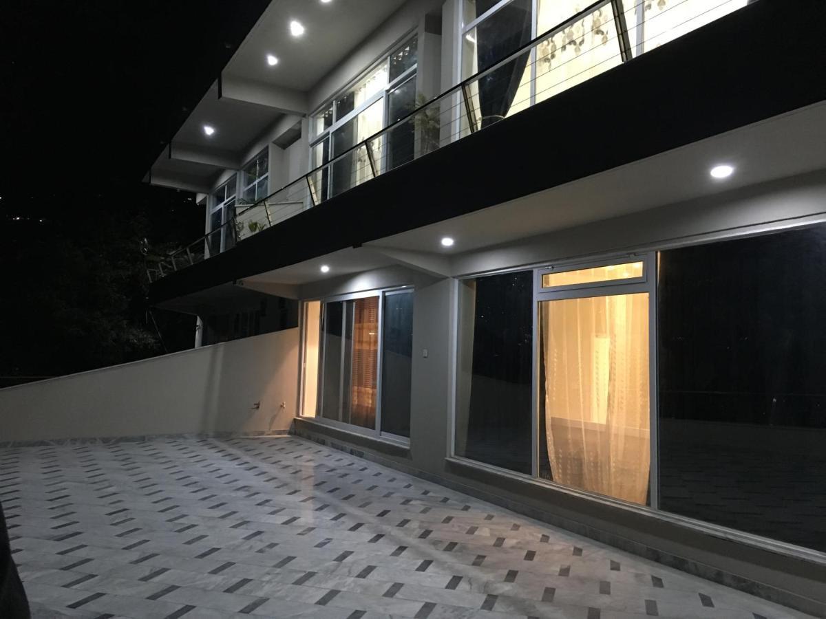 Aloche Apartments Murree Exterior foto